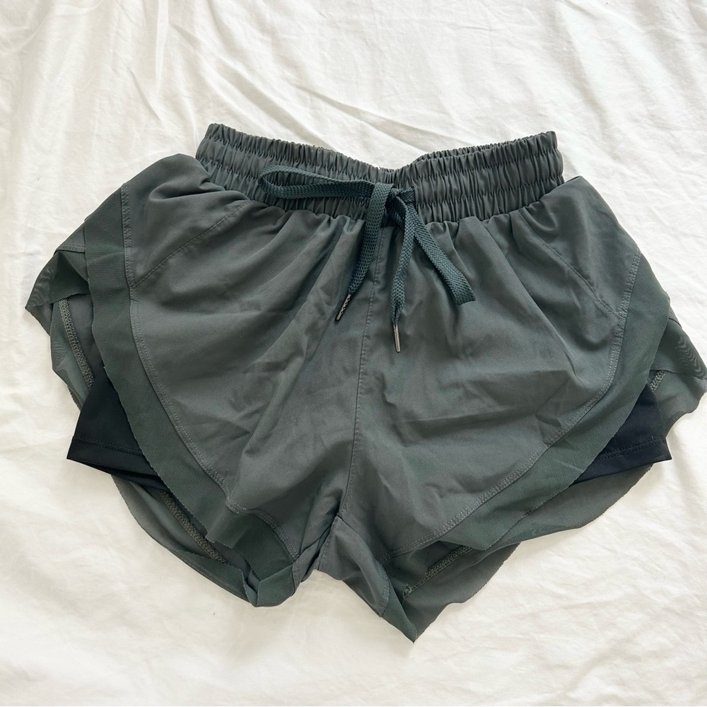 Women's Lined Flounce Gray Active Running Shorts